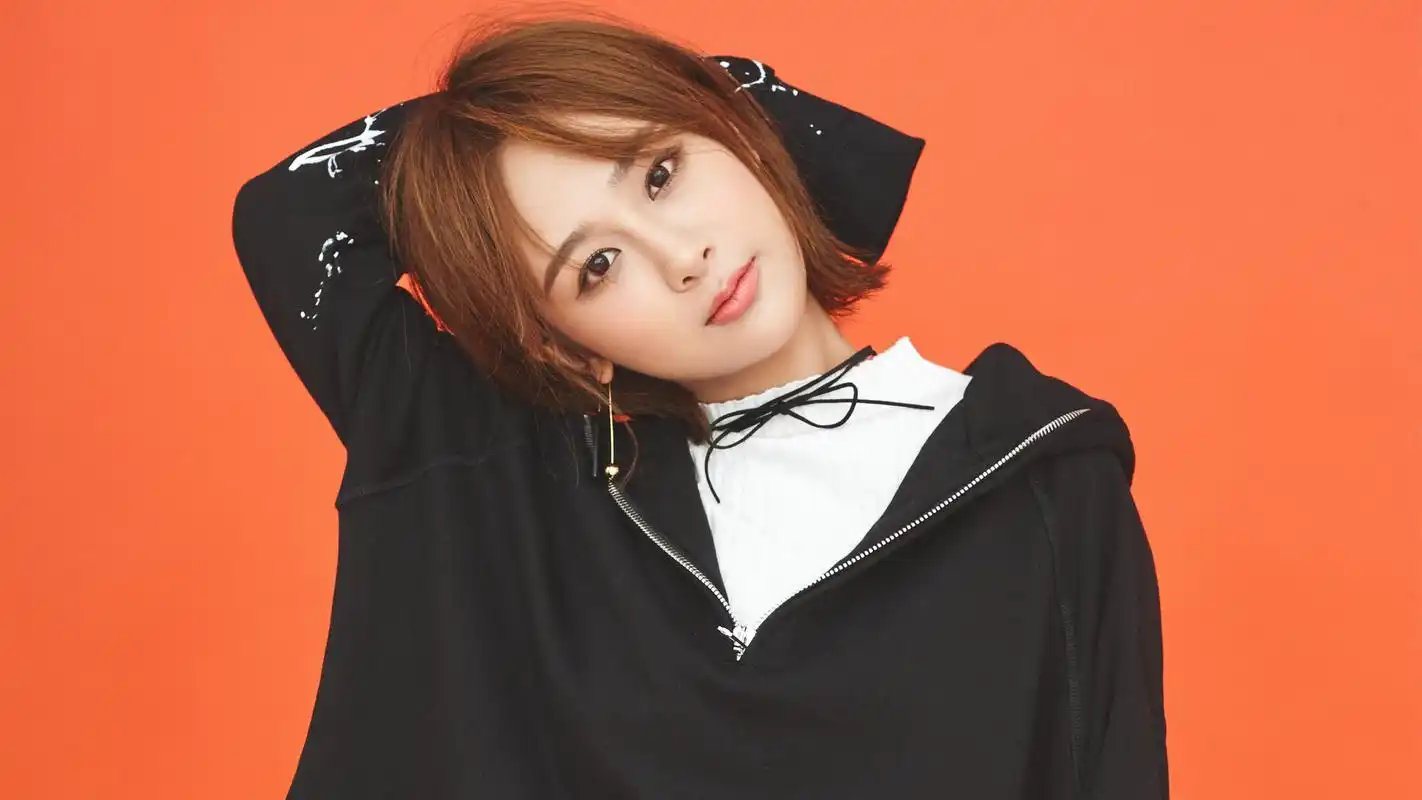 女星杨紫高清写真宽屏桌面壁纸高清大图预览1920x1080_大陆明星下载