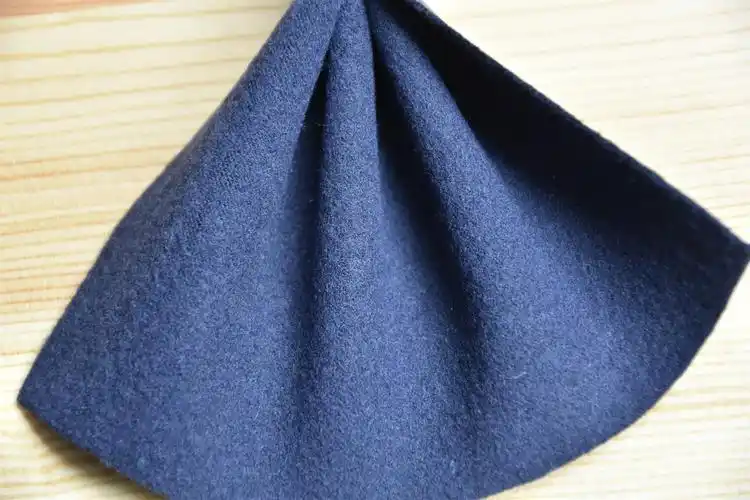 园服类:金丝绒面料正反面展示