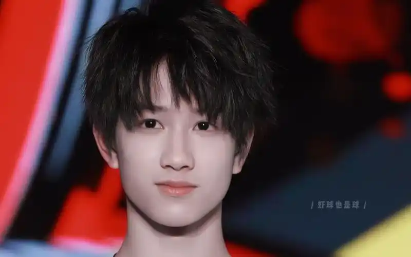 【敖子逸】20181229 tf家族音乐会 游戏环节全程focus