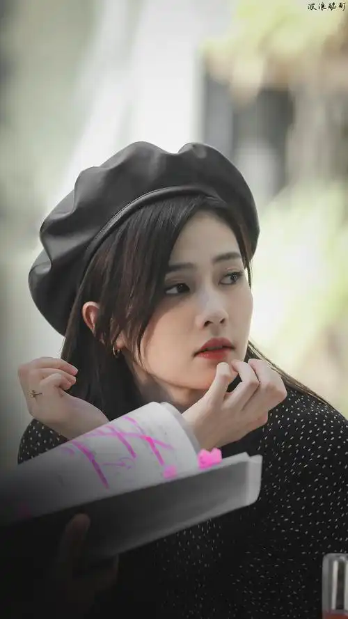 我寻思 一生一世白鹿现代装是另一种风格!