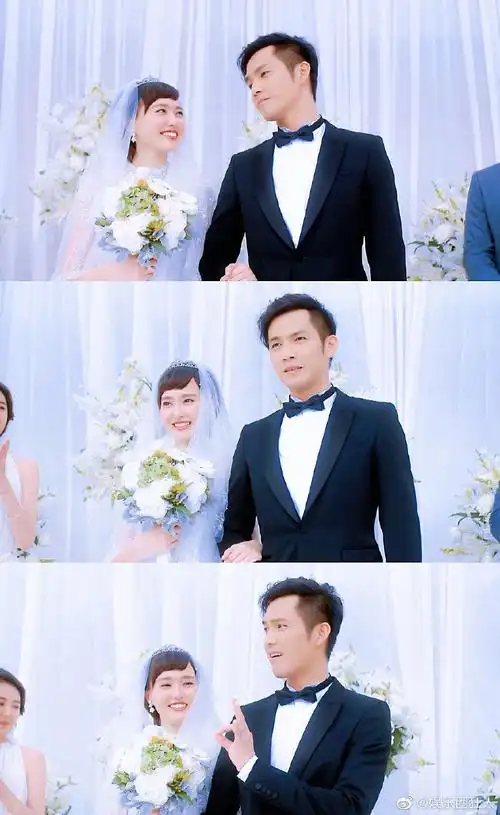 唐嫣钟汉良再同框 两人端坐显拘谨