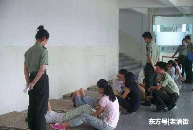 印度女兵入伍体检最后一项太尴尬让人脸红3