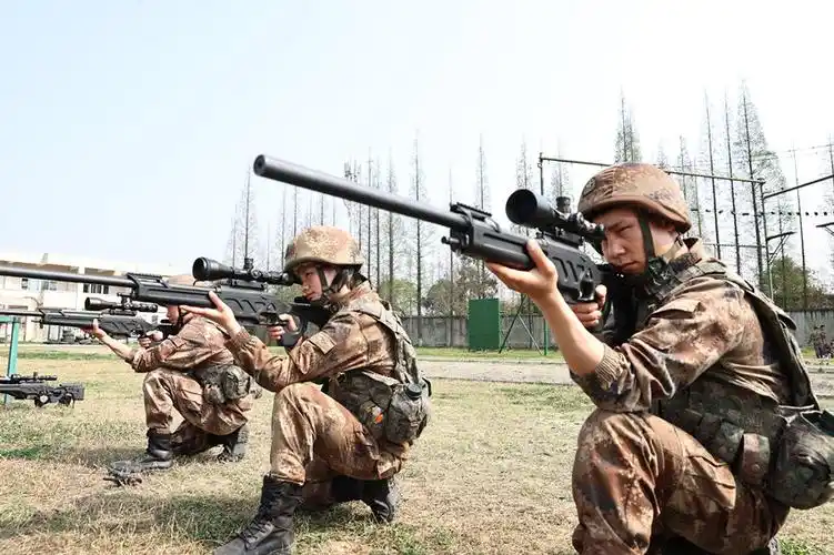 直击特种兵实弹射击考核现场