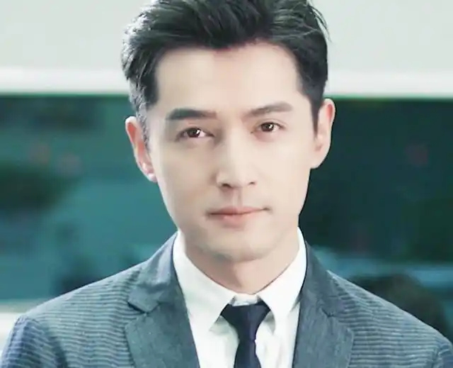 当年因车祸毁容,她为救他去世,为何胡歌选择原谅肇事司机?