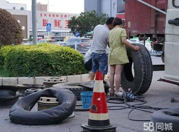 离我最近的货车维修师傅电话,附近修大车,重汽维修厂地址电话号码.