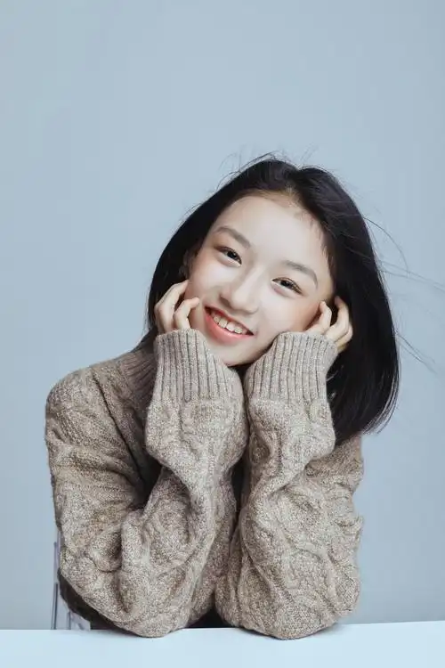 hst的儿童摄影作品《女孩》