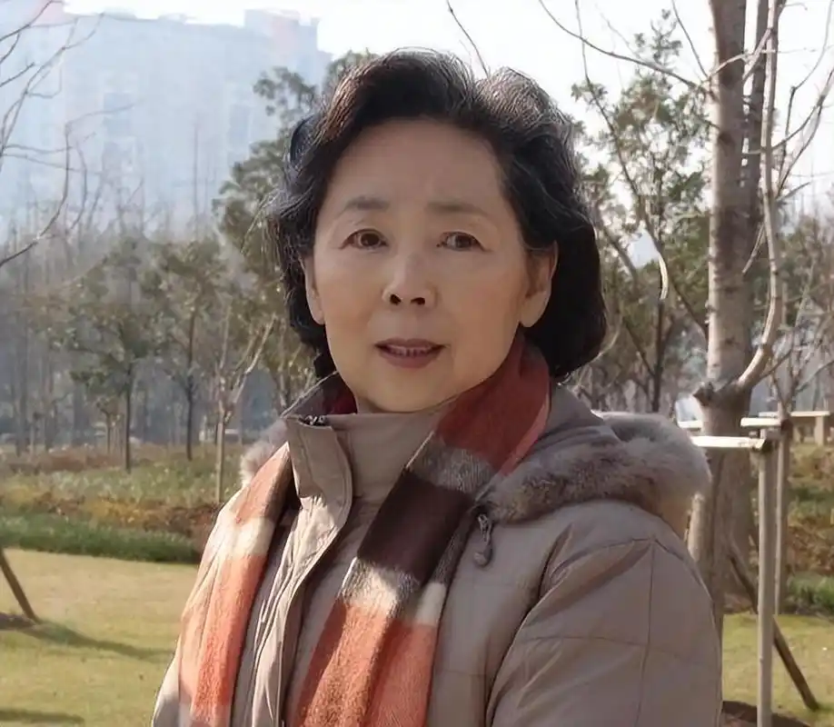 回顾刘尚娴:饰演《英雄儿女》中的"王芳"走红,患难婚姻格外美丽