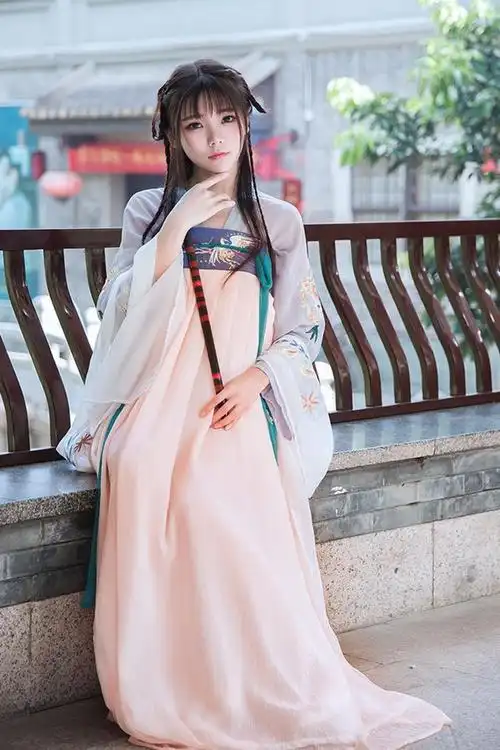 汉服女套装侠女生飘逸超仙风学生汉元素古装锦鲤裙毕业班服日常改良