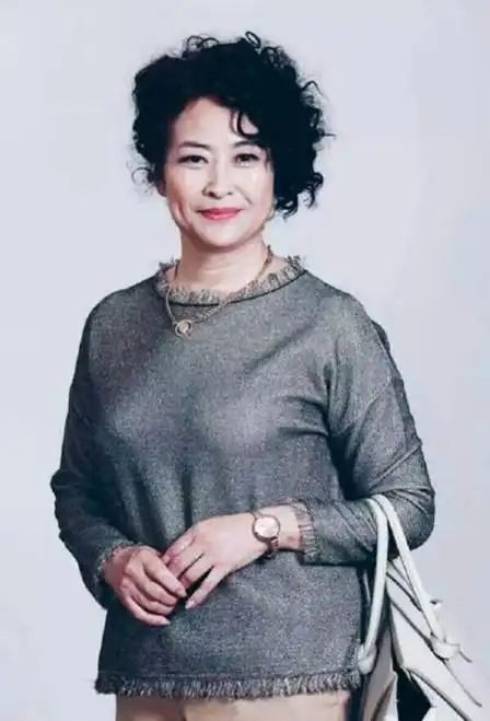 月嫂先生佟美玲扮演者是谁