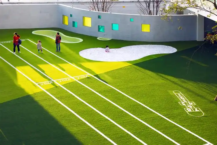 成都哈密尔顿麓湖学校