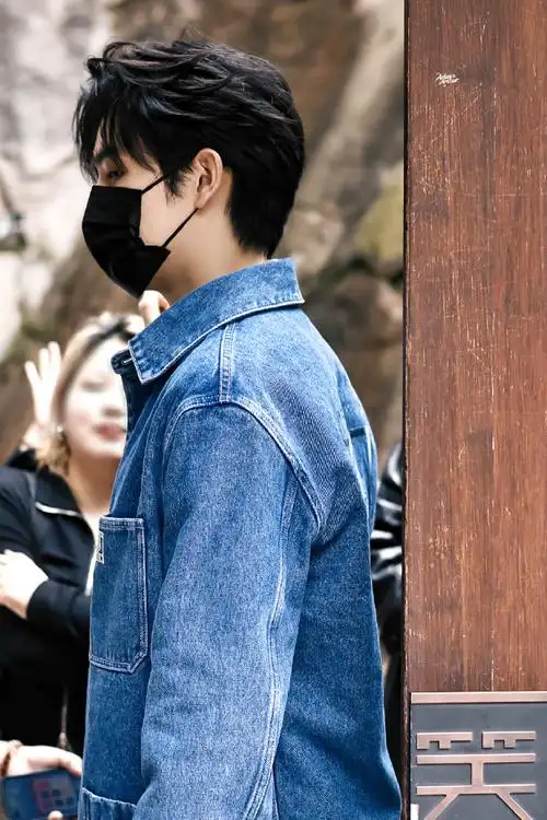 陈飞宇廿四 飞扬如星宇耀龙腾