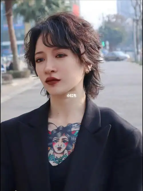 鲻鱼头日系发型