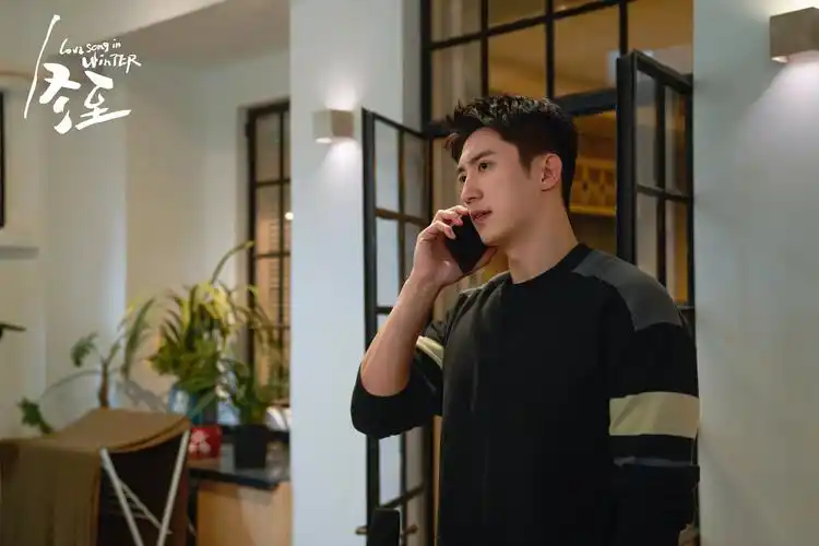 #黄景瑜江成屹# 于寂静冬日点燃浪漫心火,江成屹在崭鲻