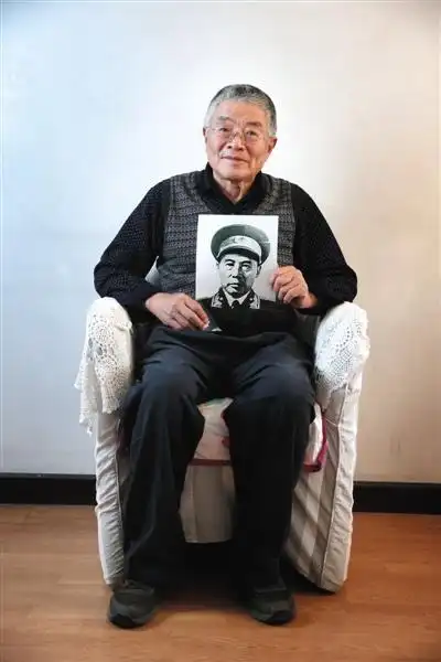 吕正操之子:父亲一心愿未了希望张学良能回国-中新网