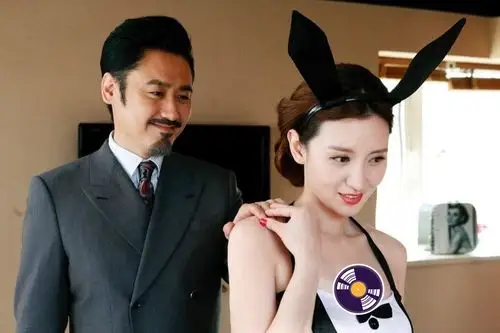 环球小姐张萌的隐秘上位史和她越来越红的玄学背后