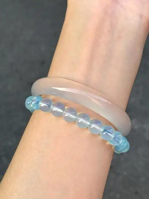 上手真的绝美了#玛瑙玉髓  #玉髓手镯  #蛋白石水晶