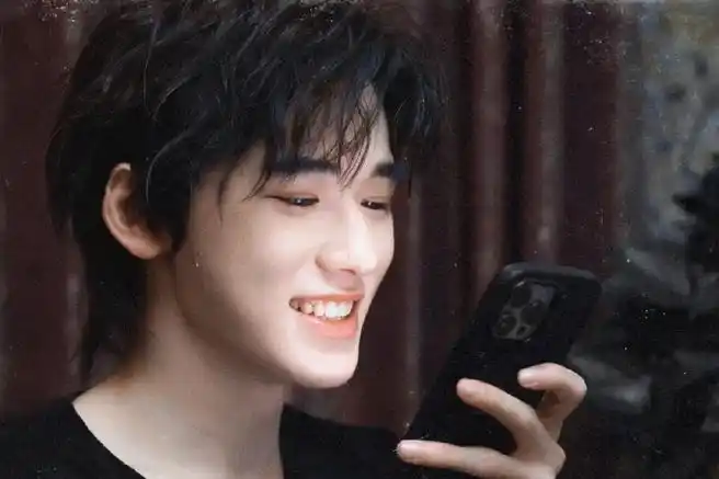 宋亚轩王牌拍摄路透##宋亚轩王牌8贝雷帽造型录制路透