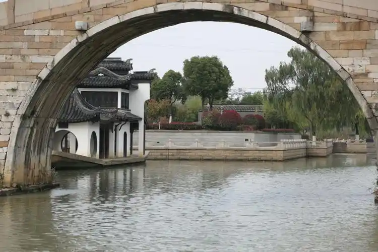 江阴市夏港镇夏港河畔风景美