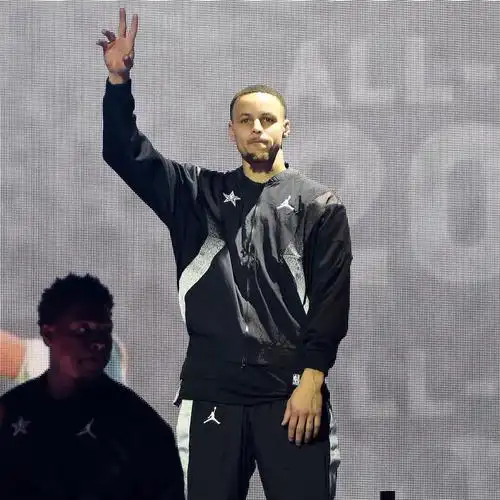 谁能提供给我些库里头像? - 知乎