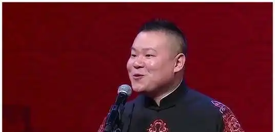 岳云鹏被一张表情包吓怂_原因_进步_提高了