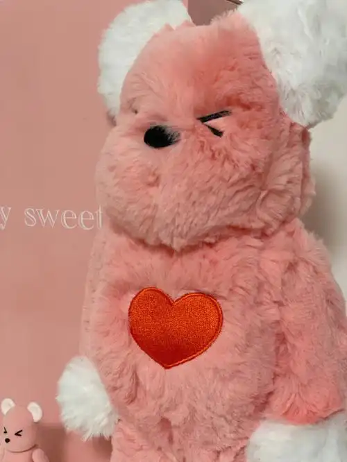 情人节一整个爱住了berbrick粉色爱心熊