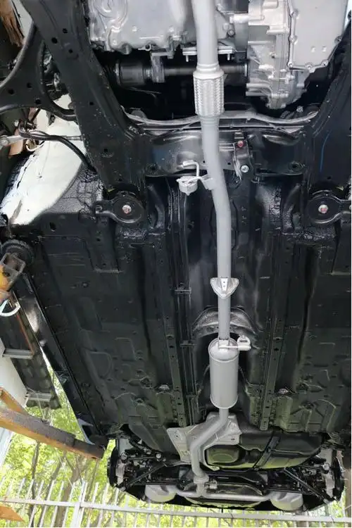 提车半个月了还好我的本田雅阁来做底盘装甲不然