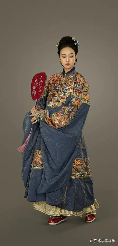 现在的明制汉服真的是对当时明代服饰的高度还原吗