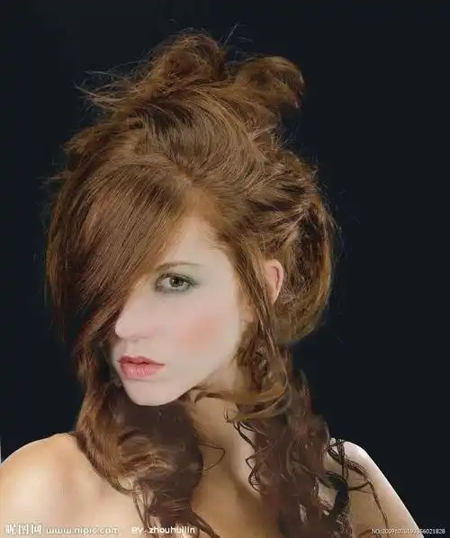 欧美发型图片大全大图(欧美发型图片女中长发直发)