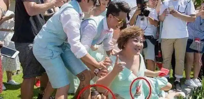 曾经的"婚礼事件"使柳岩遭封,时隔六年,终于熬出头_热度_身材_什么