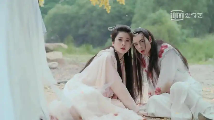 迟早要被新版绝代双骄的弹幕笑死胡一天版花无缺太温柔了吧