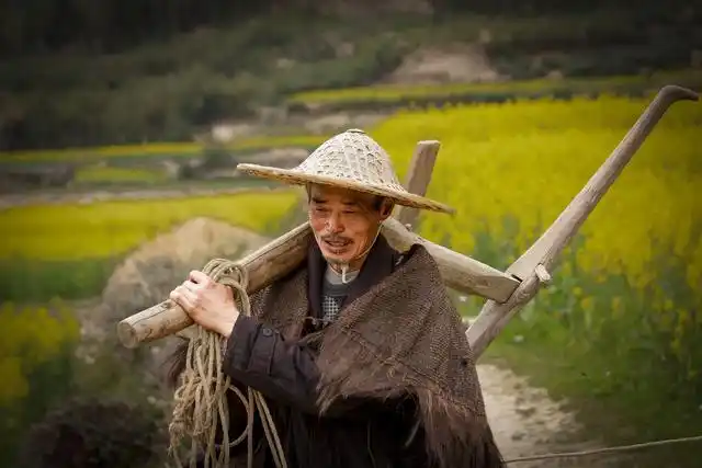 古语"好女一身膘,好男一身毛",有何凭据,如今还有人遵从吗?