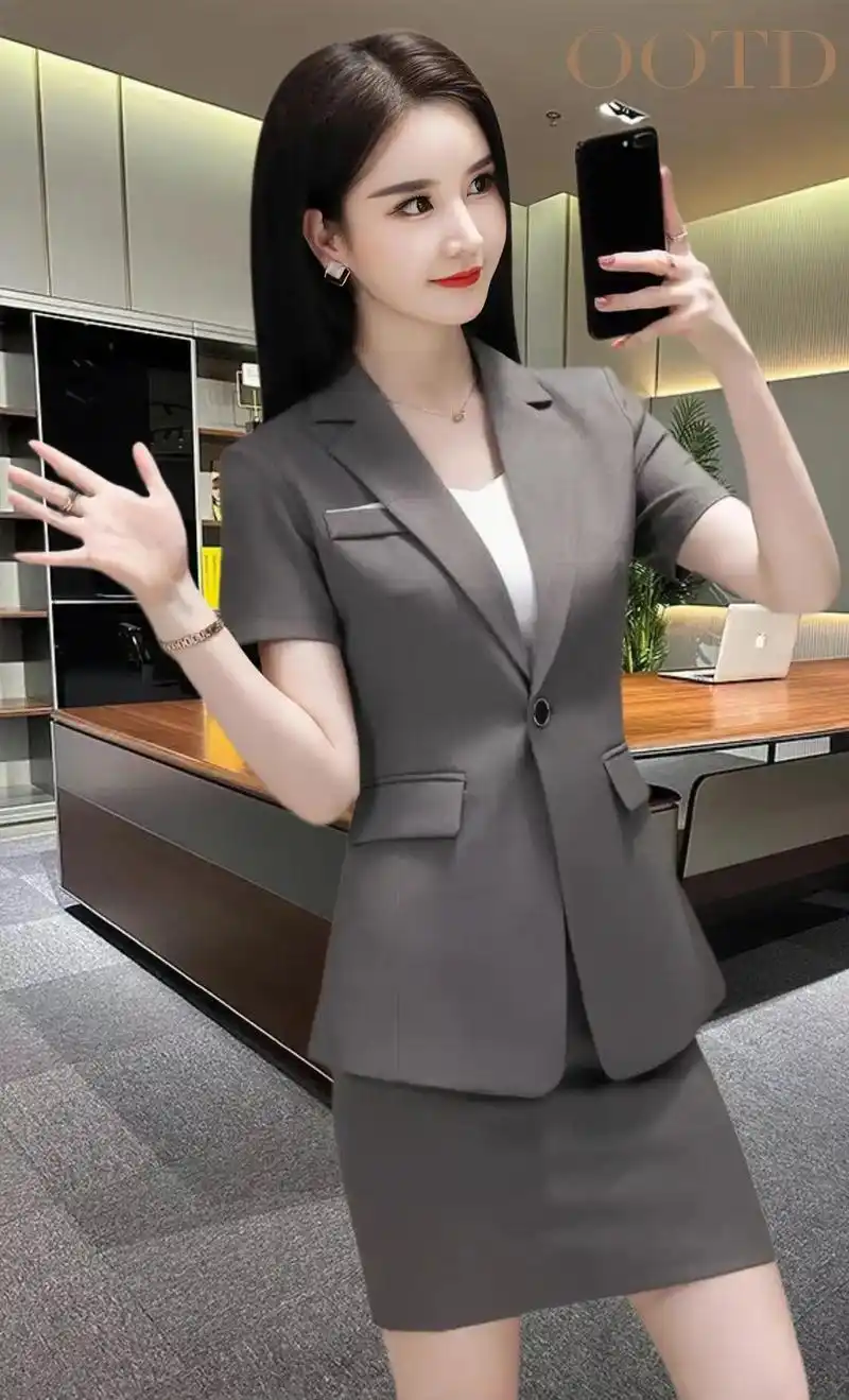 职场气质美女套装7815