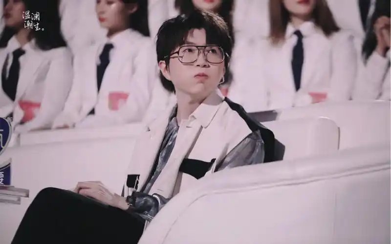 创造营2020毛不易奔涌入海风雨相伴户户陪你一程又一程