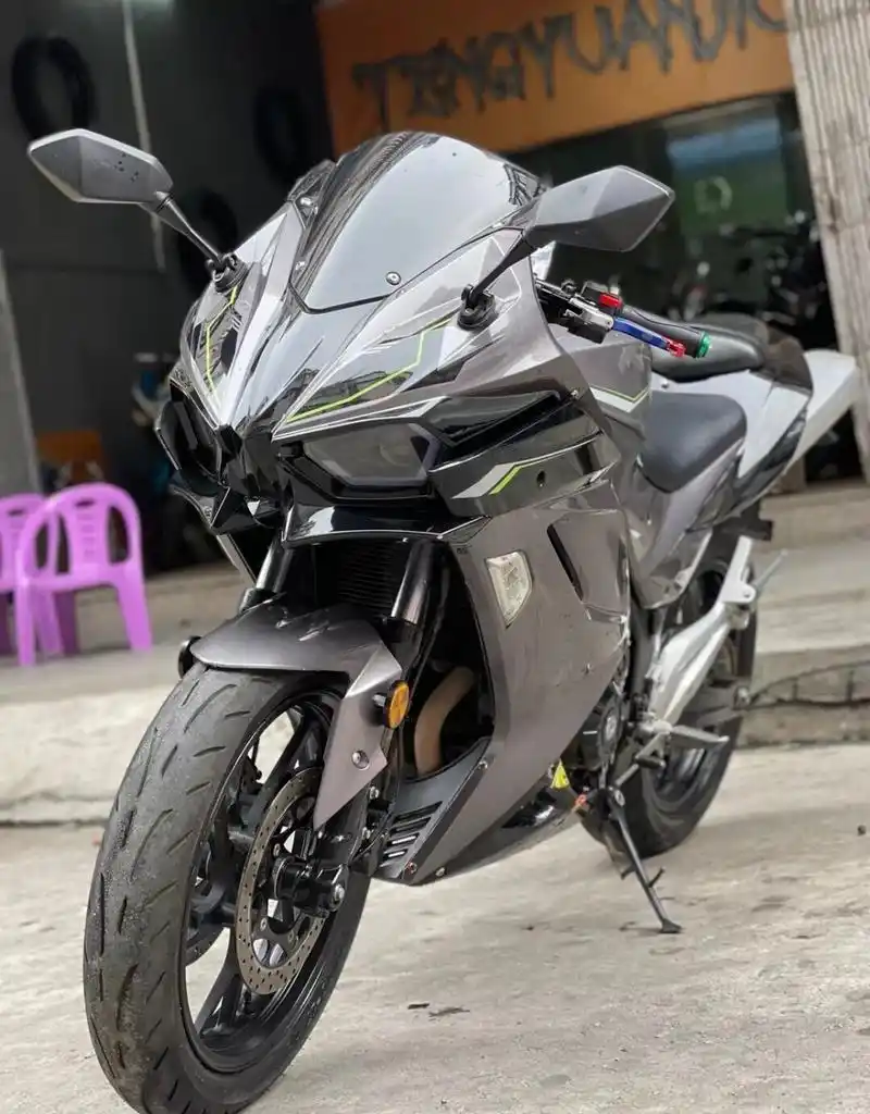 最新到货国产h2双杠400cc,整车原灯原排发动机巅峰,价格不高喜欢速来