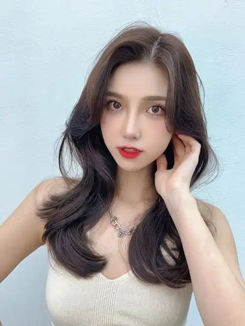 百搭发色栗棕色