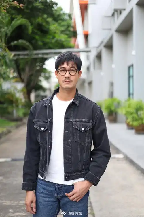 泰星weir我37岁了我已经拥有了一切我正在寻找幸福在哪儿