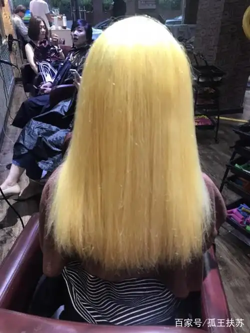 漂头发的伤害与时尚