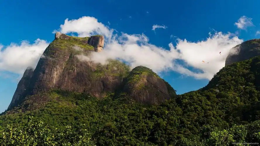 获取win10锁屏壁纸