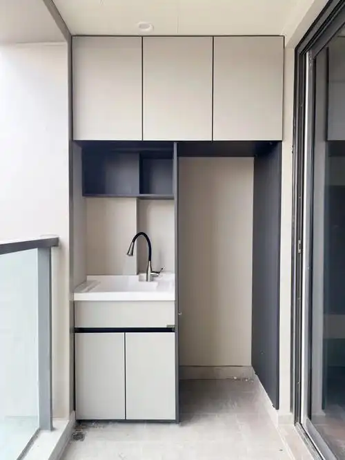 东潮府铝合金整板阳台柜洗衣柜收纳柜子定制