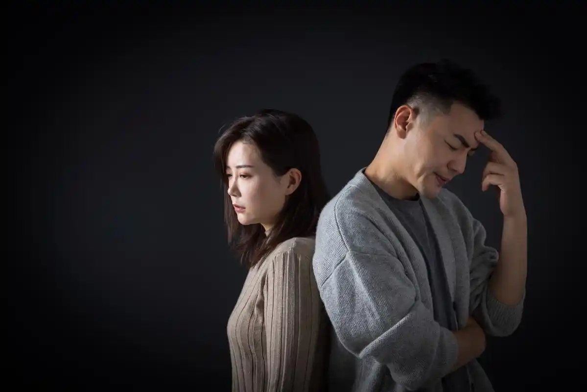 河南心理咨询师杨靖:夫妻间的冷战是令婚姻走向破裂的利刃!