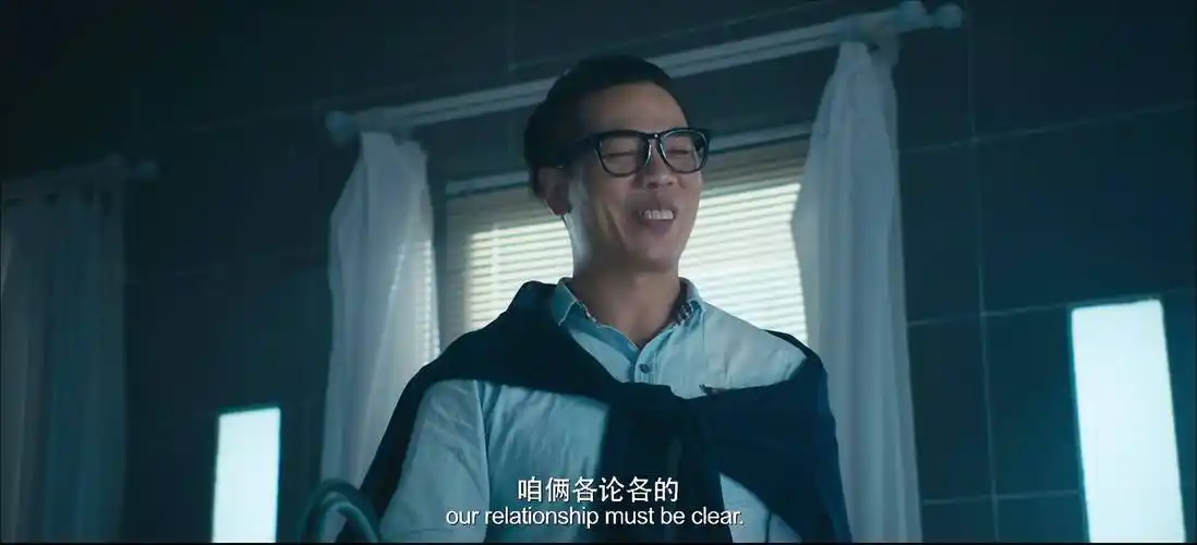 角色里,如果抛去喜剧成分,我们会发现沈腾饰演的夏洛,是一个极其恶心