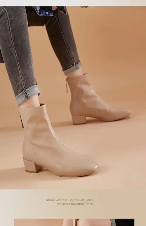 达芙妮法式小短靴2022单靴女鞋新款秋冬女靴春秋白色时尚靴子百搭时装