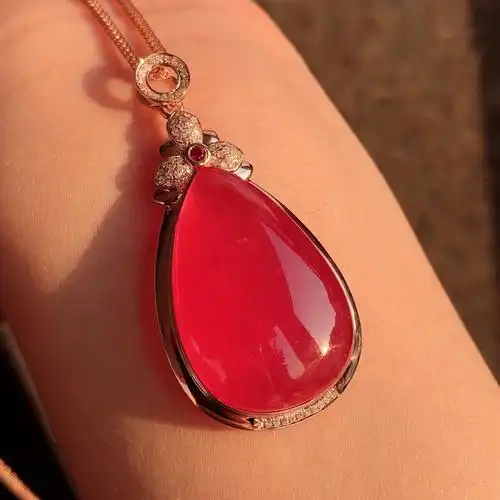 73克 10.89克 天然红纹石吊坠