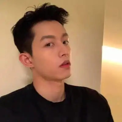 120张好看的真人男头像_男生头像_头像屋