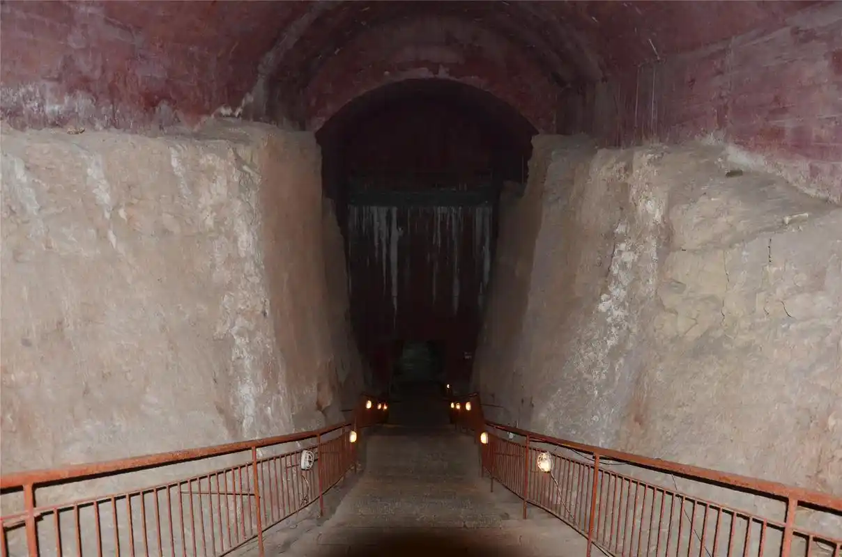 古迹摄影之明鲁荒王陵