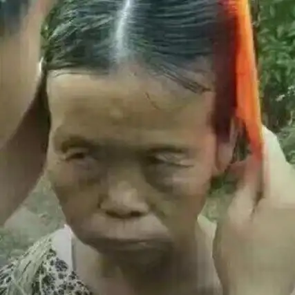 搞笑情侣头像 逗逼沙雕一对两张真人