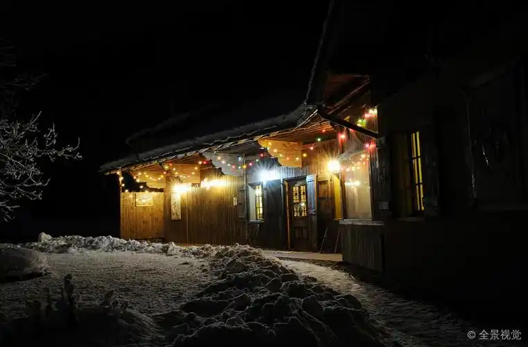 神秘_房子_漂亮_乡村_冬天_图片素材