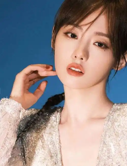 张嘉倪高清图片 第2164期