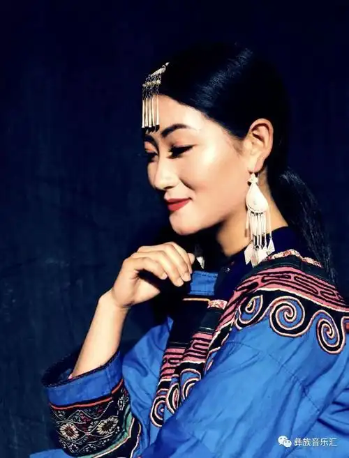 首发|彝族歌手阿西阿支母语单曲《57505267尼木阿其》