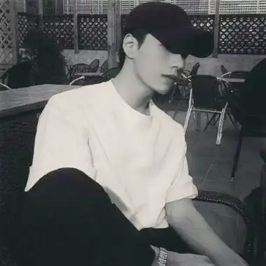 男头像帅气黑白侧脸图片